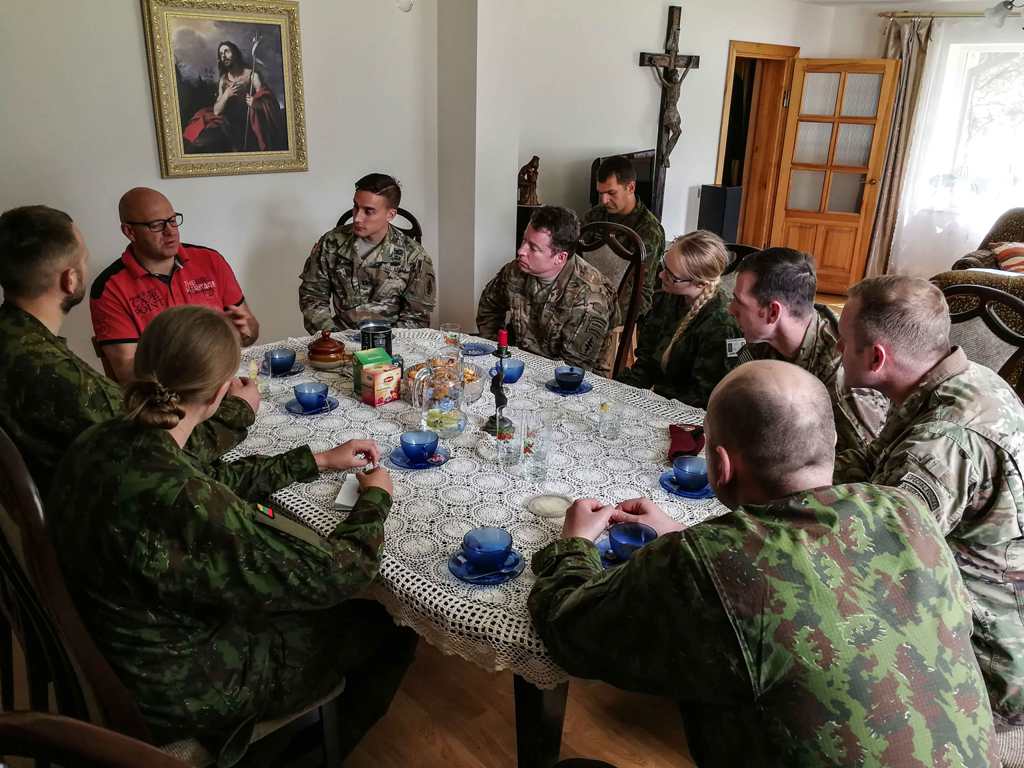 Gelezinis Vilkas Karinių Operacijų Metu Stiprinti Civilių Ir Karių Rysiai Kas Vyksta Kaune