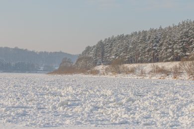 Ledų sangrūdos Neryje