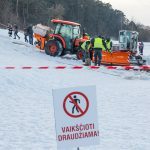 Traktoriaus traukimo operacija iš Lampėdžių ežero