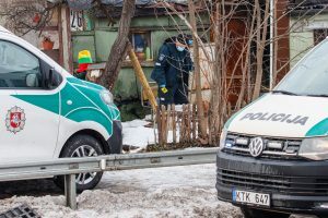 Policija aiškinasi mirties aplinkybes Panerių gatvėje