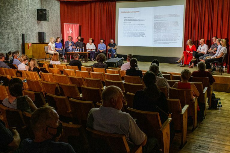 Vieša diskusija skirta Kauno centrinio pašto pastatui