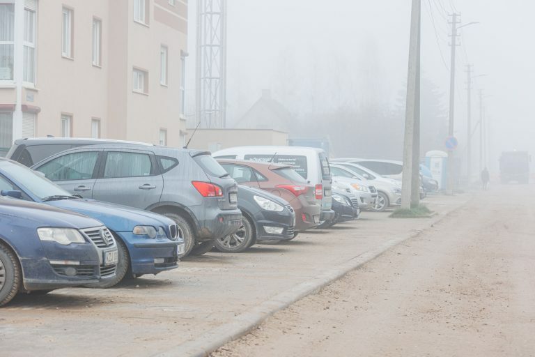 Parkingas Akacijų gatvėje Aleksote