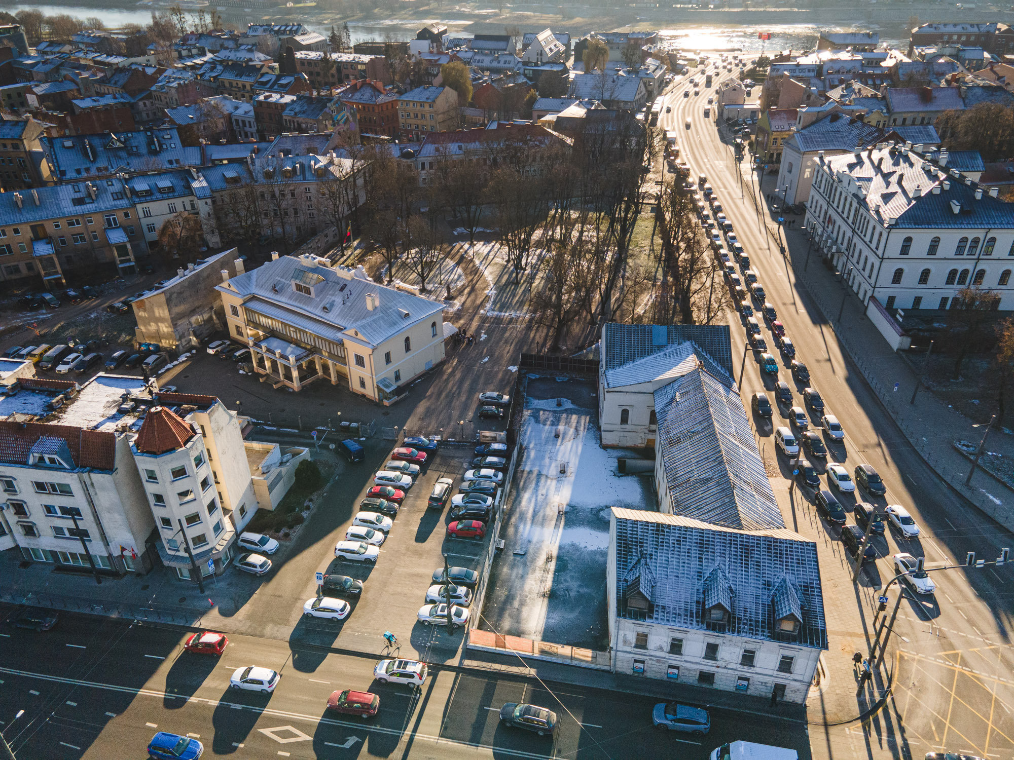 Istorinės LR Prezidentūros sodelis