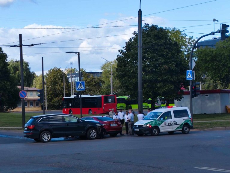 Avarija Dainavos mikrorajone / Skaitytojų nuotr.