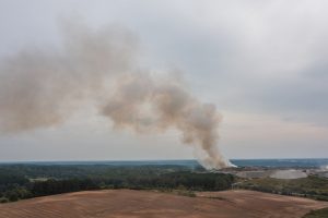 Gaisras Lapių sąvartyne / R. Tenio nuotr.